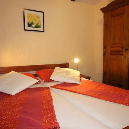 Dr. Igda Apartment *