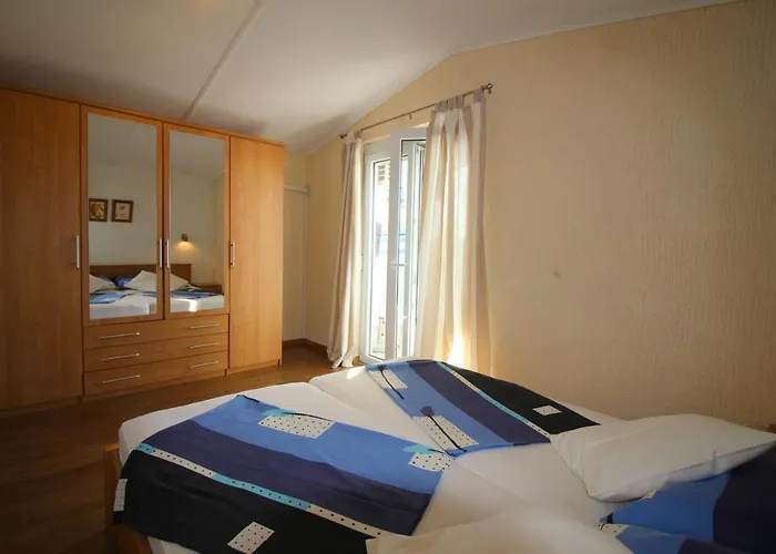 Dr. Igda * ポレッチ